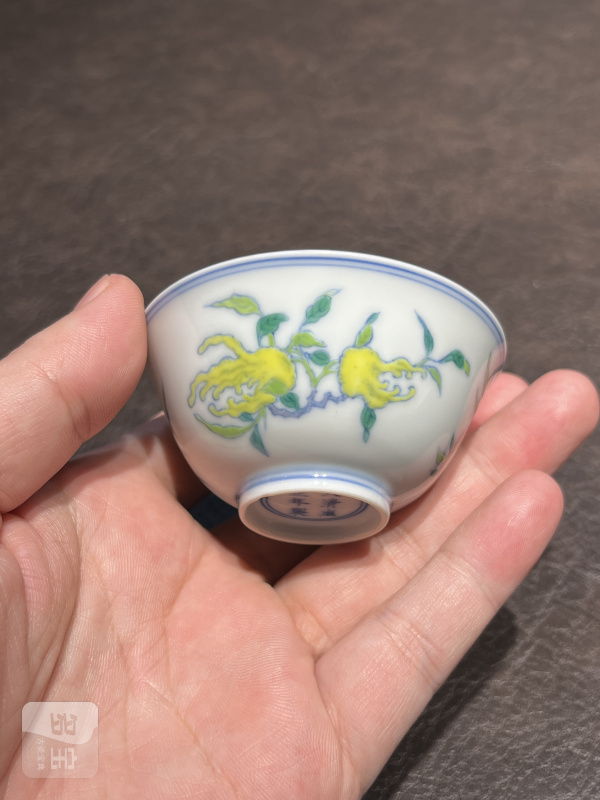 清雍正 斗彩三多纹酒圆 - 图5
